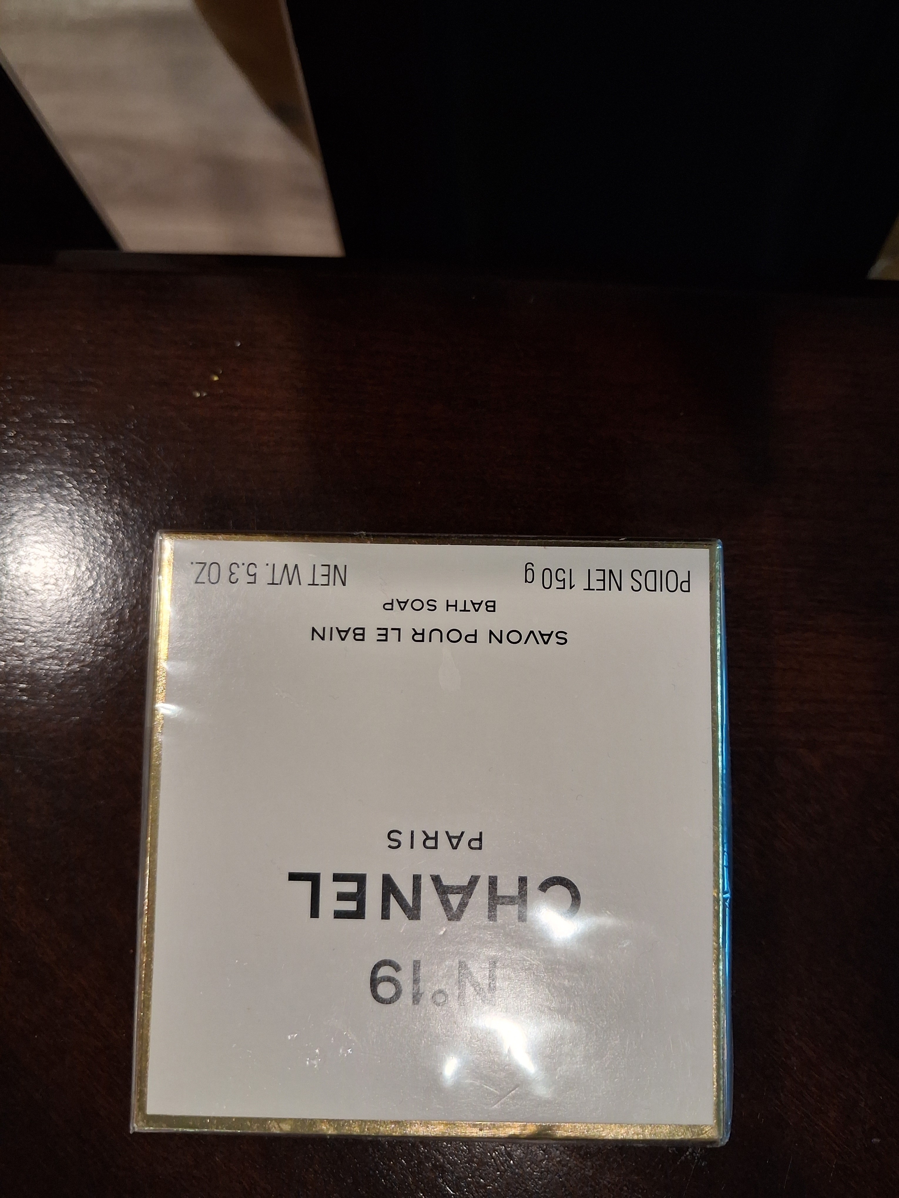 Chanel No.19 Bath Soap - White & Gold Box